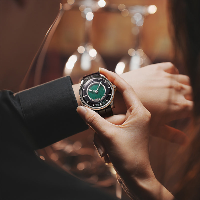 Player Series Sic Bo Automatic Watch Lucky Harvey
