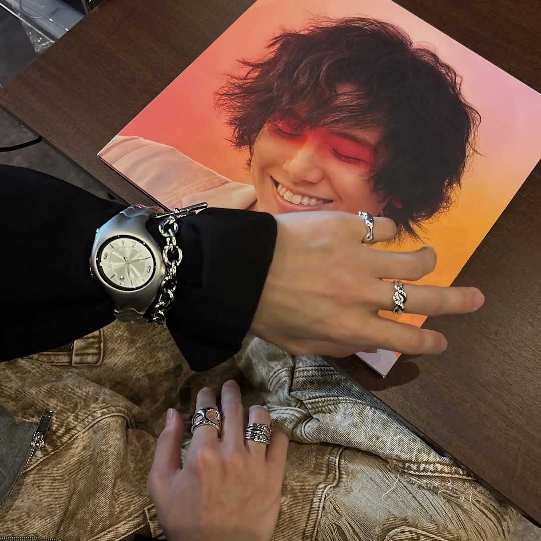 "Mobius" X5000-Quartz - Gift Box