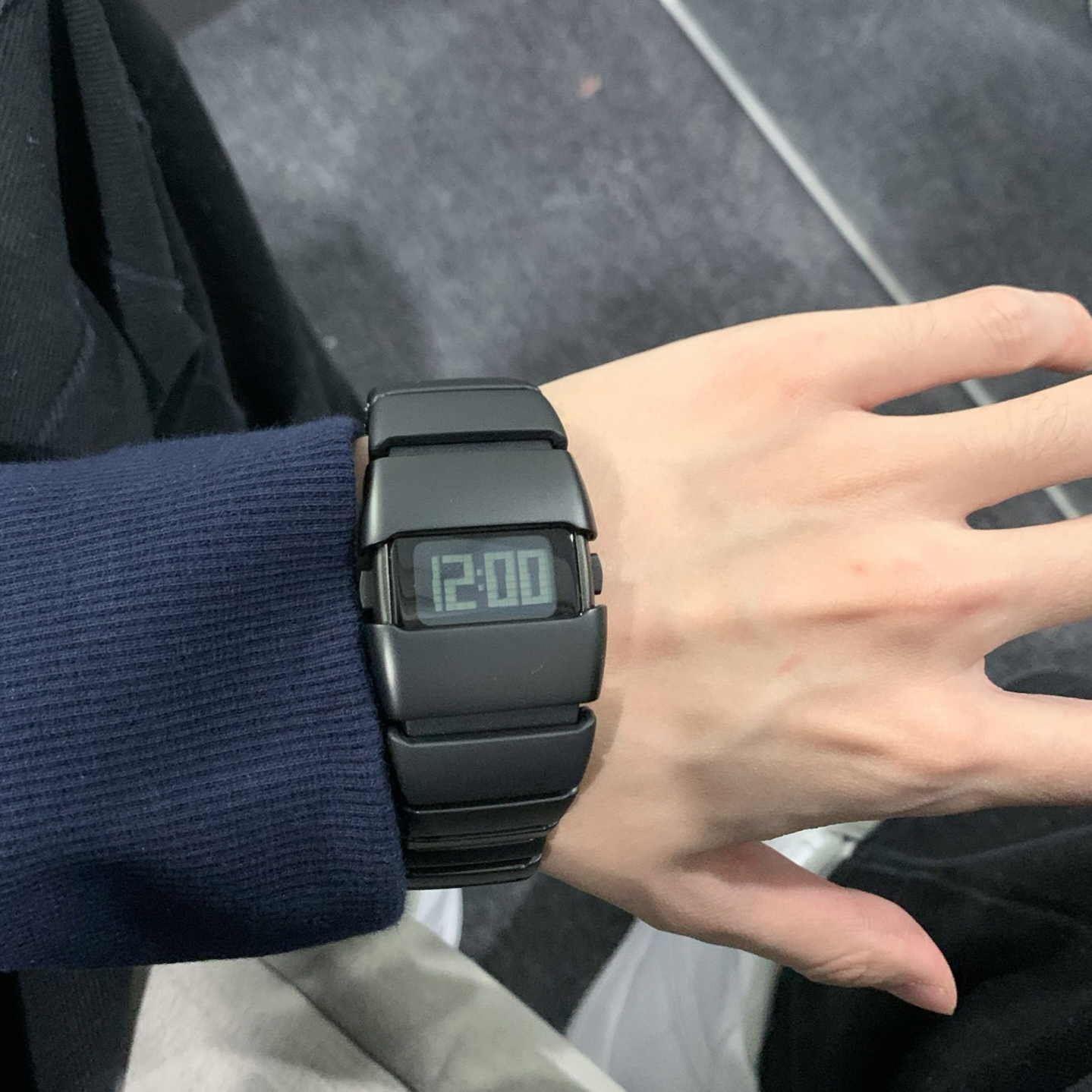 "Retro Futuristic Y2K" X6000