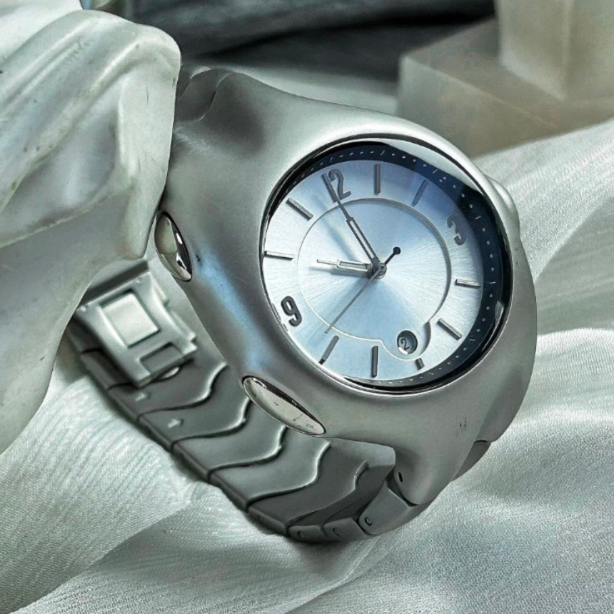 "Mobius" X5000-Quartz - BUY 1 GET 1