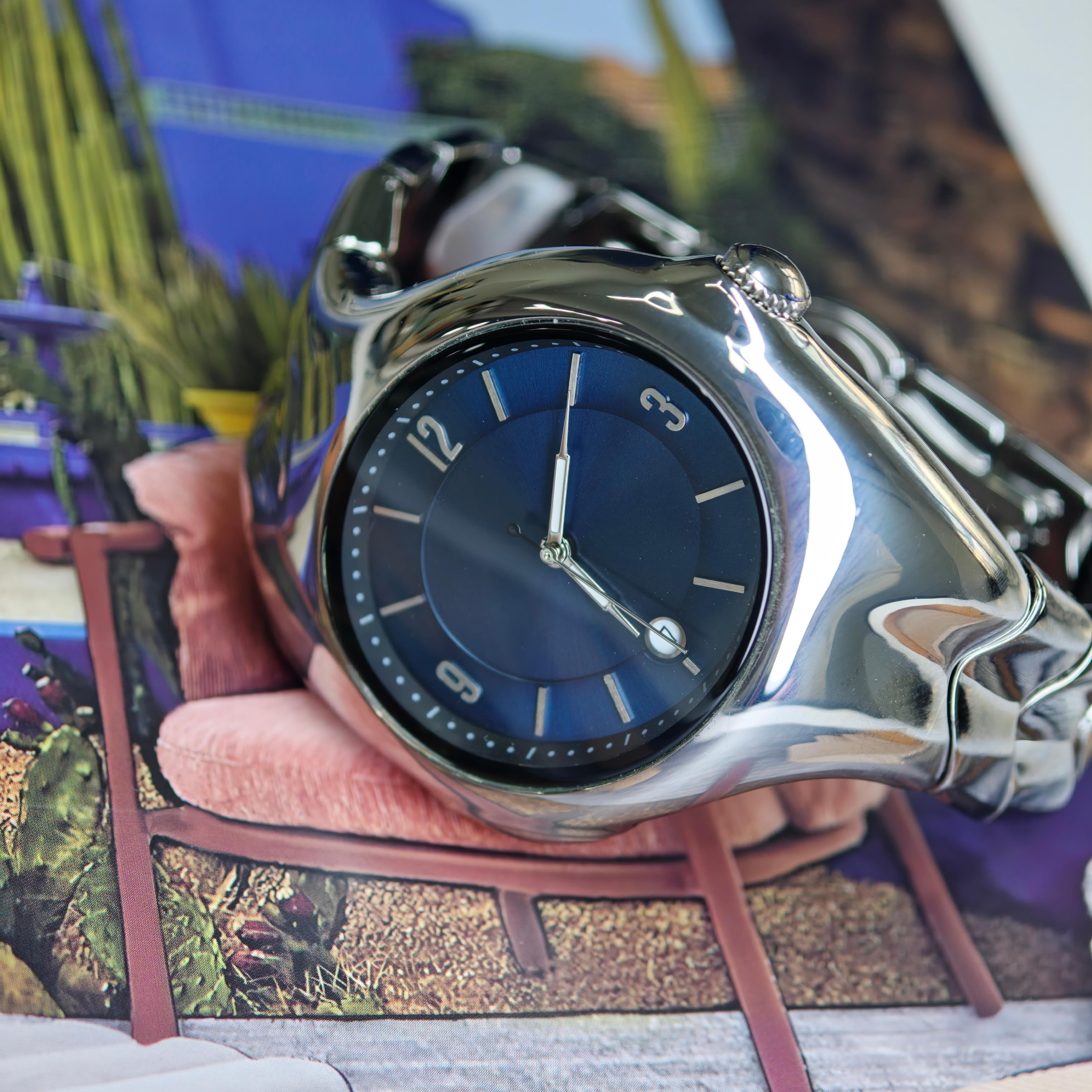 "Mobius" X5000-Quartz