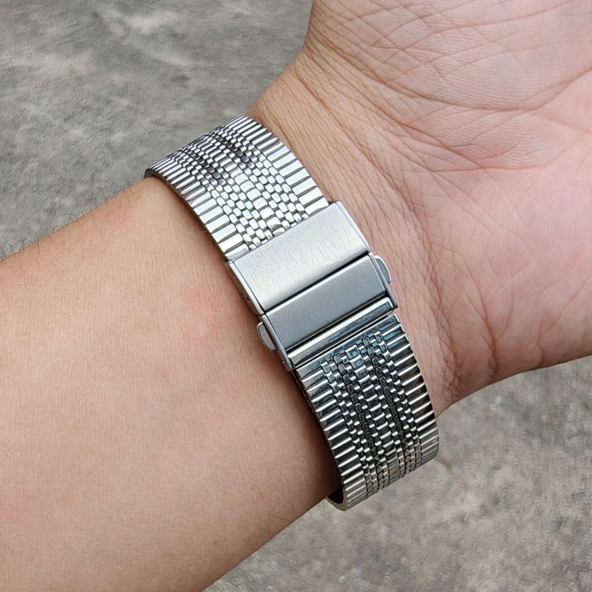 Retro-“Ripple Time”